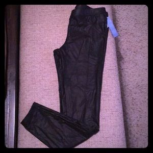 Leatherette leggings